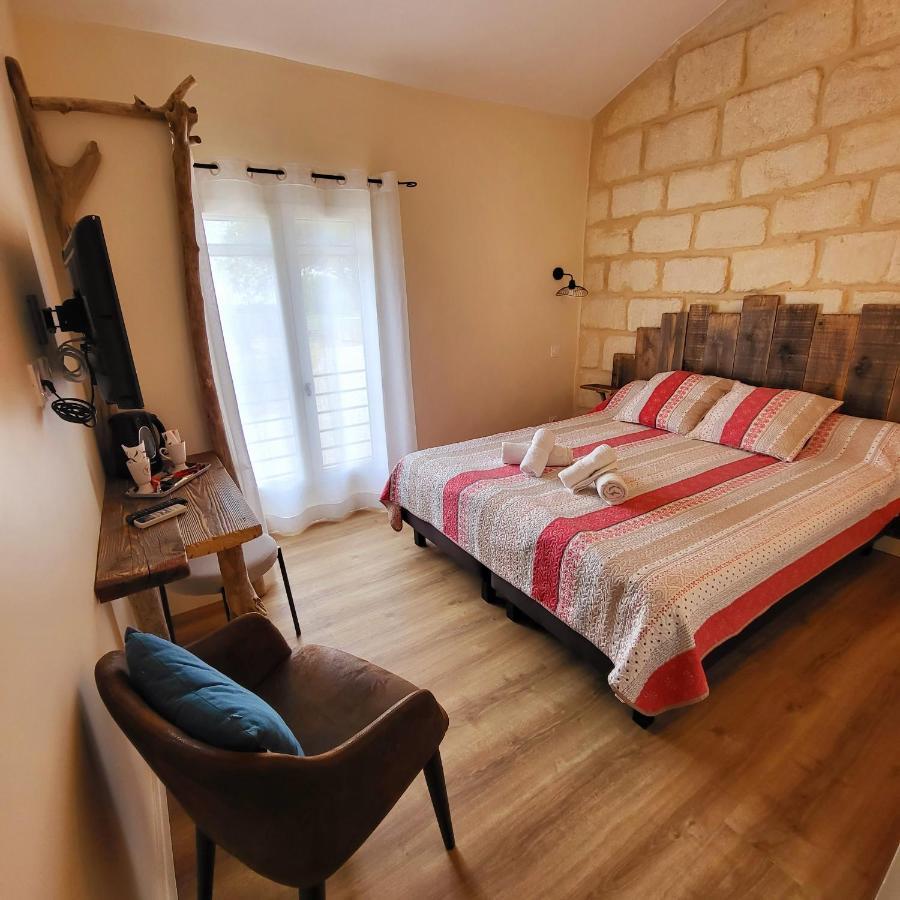 Manade Saint Louis Mas De La Paix Bed & Breakfast Вовер Екстериор снимка